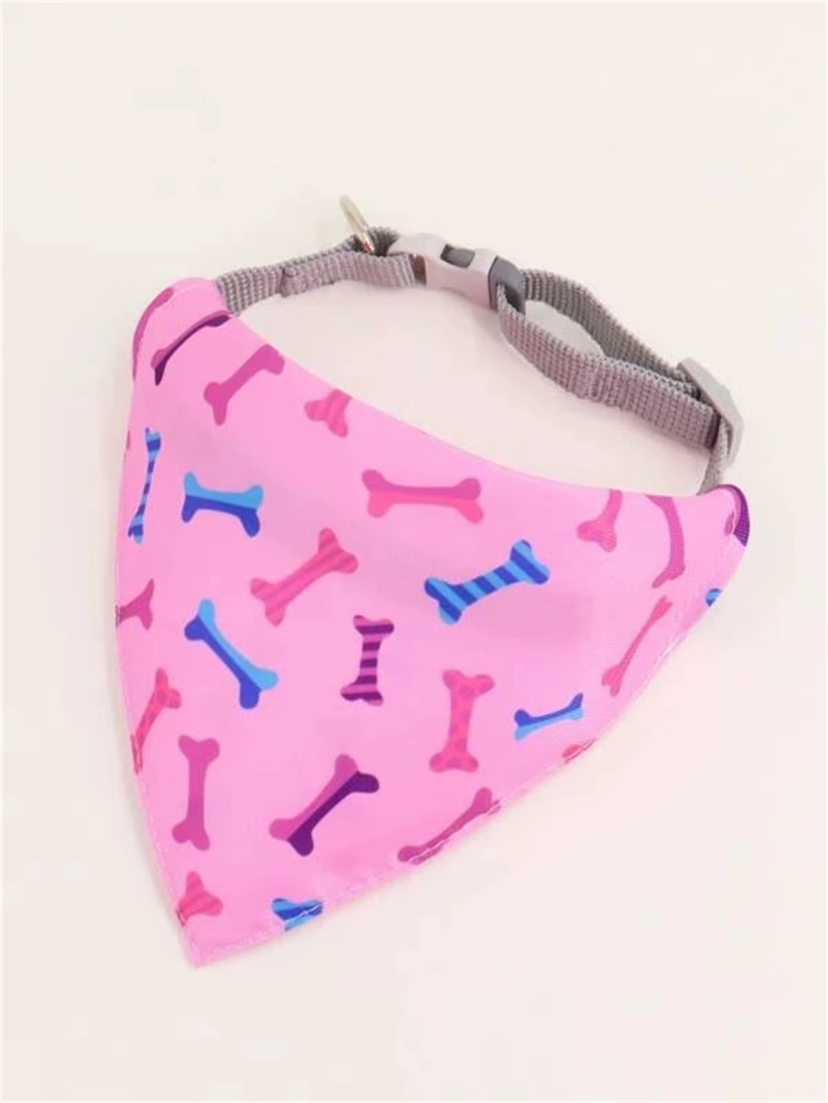 Pet Saliva Towel Adjustment Cute Cartoon Bear Weaved Dog Cat Collar Bib Grooming Arc Design Dog Scarf for Girl Small Dogs Cats